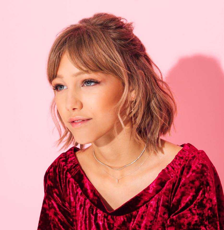 61 Sexy Grace Vanderwaal Boobs Pictures That Will Fill Your Heart With Joy A Success Best Hottie 