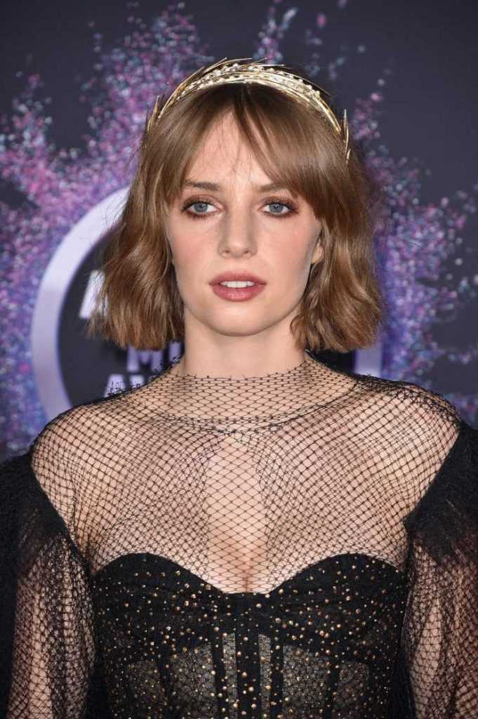 Nude Pictures Of Maya Hawke That Are Basically Flawless Page Of Best Hottie